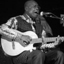 Pierre Akendengué